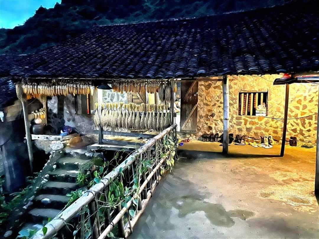 Hoang Cong Ban Gioc Homestay Cao Bang Exteriör bild