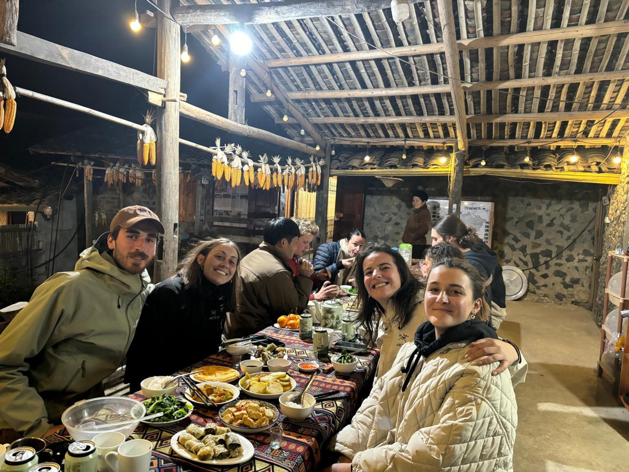 Hoang Cong Ban Gioc Homestay Cao Bang Exteriör bild